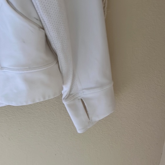 Lucy white tech Jacket sz Medium - Picture 4 of 6
